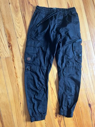 Pantalones cargo Bershka negros talla S