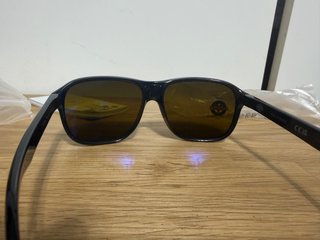 Occhiali da sole Vuarnet neri marroni