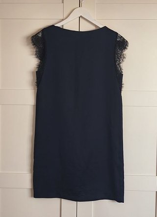 Camaïeu. Vestido diseño encaje en mangas. Talla 40