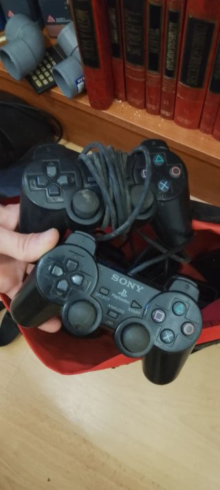 2 Mandos PS2 Originales Sony para Piezas o reparar