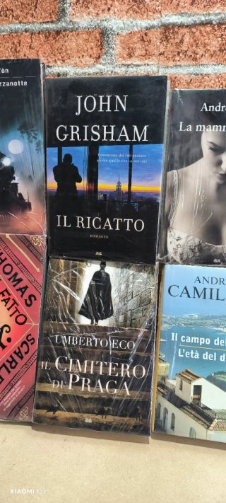 Lotto 8 Libri nuovi ancora sigillati