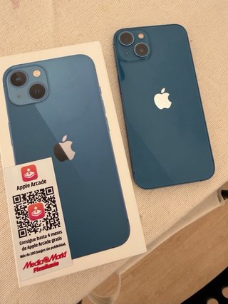 iPhone 13 128GB Azul con Cargador