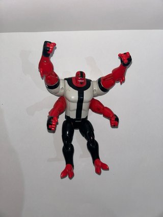 Figura Ben 10 Original Naranja