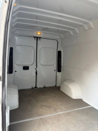 Opel Movano 2023