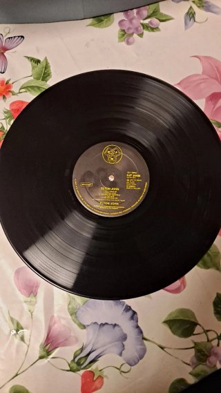 Elton John, Elton John LP 1975