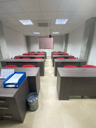 Aula para 25 estudiantes