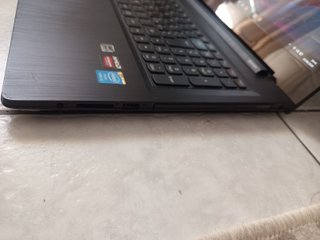 PC PORTATILE LENOVO i5 |8GB RAM|500GB|RADEON 2GB