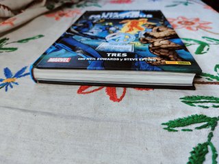 4 Fantásticos Hickman. Tomo 3. Saga. Panini.