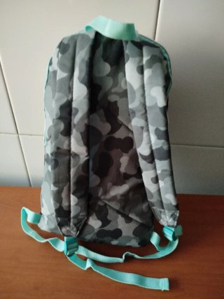 Mochila Hello Kitty Camuflaje