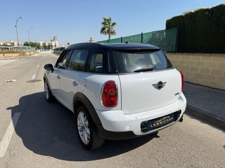 MINI Countryman 2011