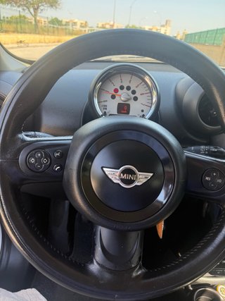 MINI Countryman 2011