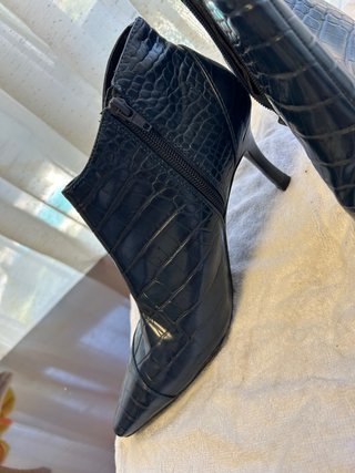 Botines Zara efecto piel cocodrilo