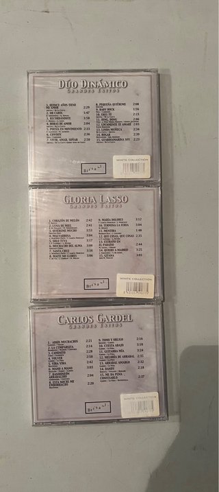 3 CDs de Música Precintados