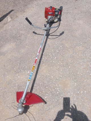 Desbrozadora Kawasaki TJ 53 E