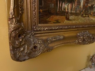 Dipinto a olio su legno con cornice dorata