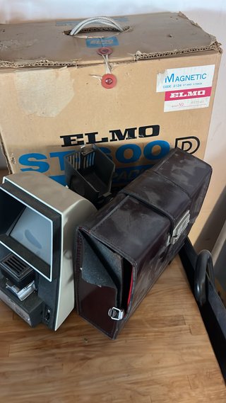 Proyector, moviola y camara Super 8mm Elmo
