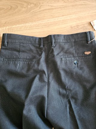 Pantalón gris Núñez de Arenas Talla 42