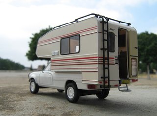 Camper Peugeot 504 Dangel Azur del 1983  1/43