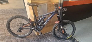 Specialized Kenevo Expert Talla S3 300 kms