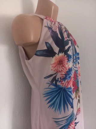Vestido halter con estampado floral Yessica