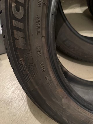2 Ruedas Michelin 225/55R19 103V