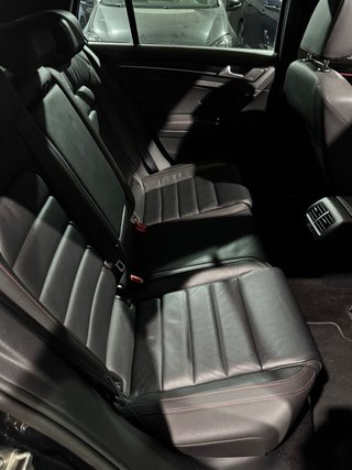 Volkswagen Golf GTI Performance 2.0 TSI 230CV