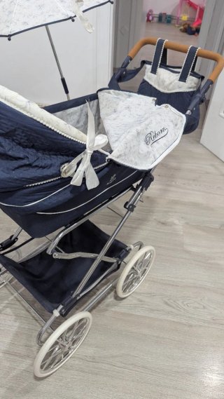 Carro de muñecas