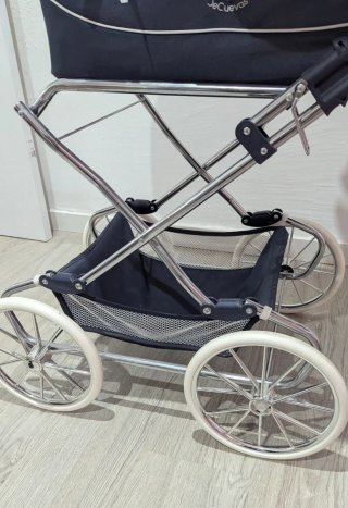 Carro de muñecas