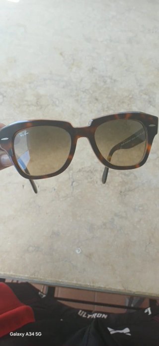 Occhiali da sole Ray-Ban marroni