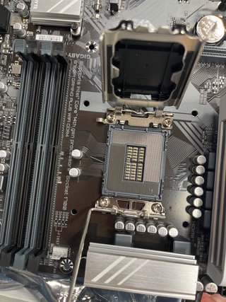 Placa Base Gigabyte B760M Gaming Plus WiFi DDR4