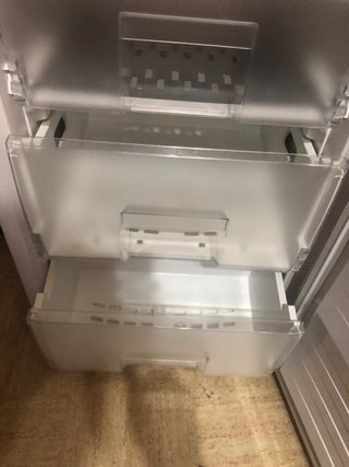 Congelador vertical ANSONIC 95L