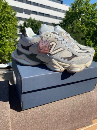 Zapatillas New Balance Gris y Blanco