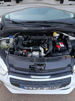 Peugeot 208 2016
