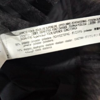 Vestido de tul negro