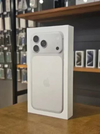 IPHONE 17 PRO MAX 256GB ARGENTO SIGILLATO