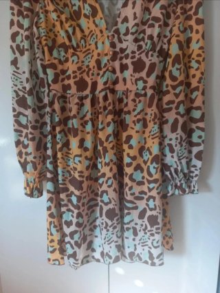 Vestido con estampado leopardo