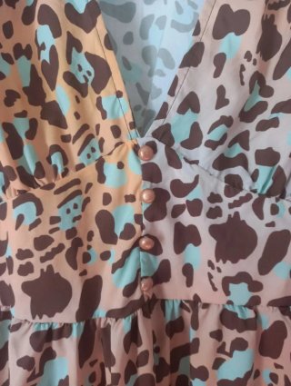 Vestido con estampado leopardo