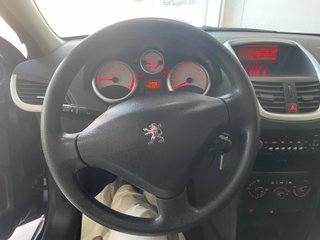 Peugeot 207 2010