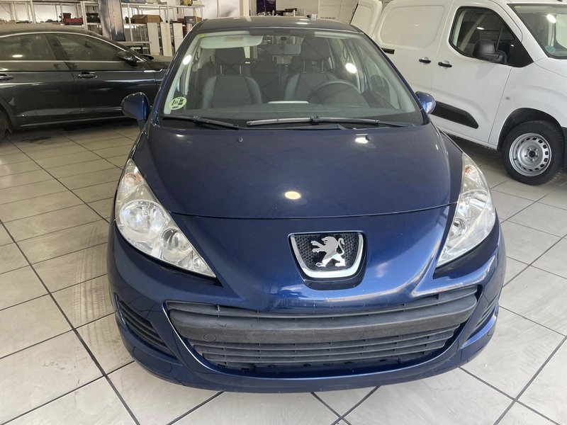Peugeot 207 2010 - foto 1