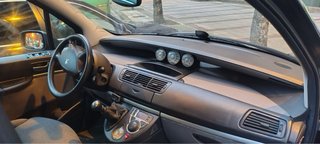Peugeot 807 2006