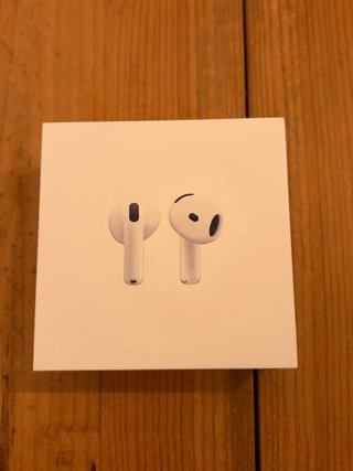 Airpods 4 sin estrenar y con el precinto original