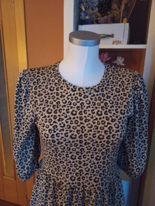 Vestido animal print talla S