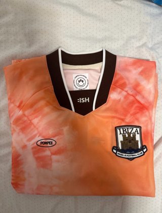 Camiseta Pompeii x Ibiza Football Club Exclusiva