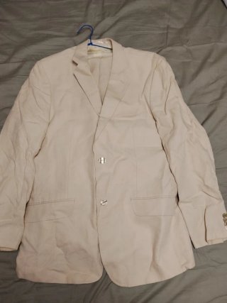 Traje de hombre beige