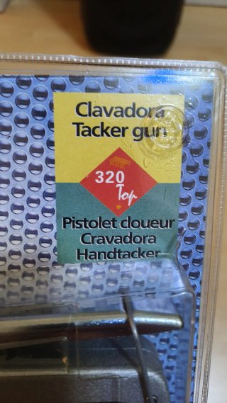 Grapadora Clavadora Petrus 320