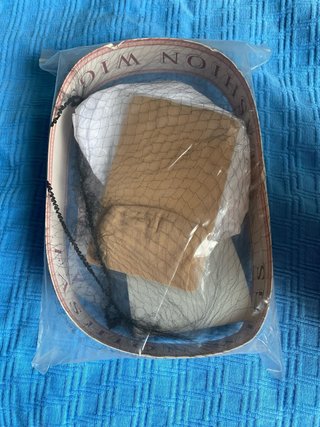 Peluca castaña larga