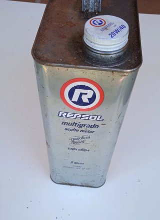 Lata Repsol