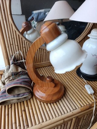 Lampade da tavolo vintage dorate e verdi