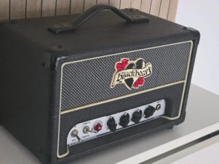 Blackheart Little Giant BH5 Cabezal Válvulas