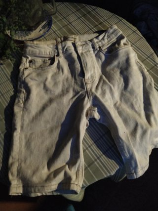Bermuda vaquera beige Talla 36